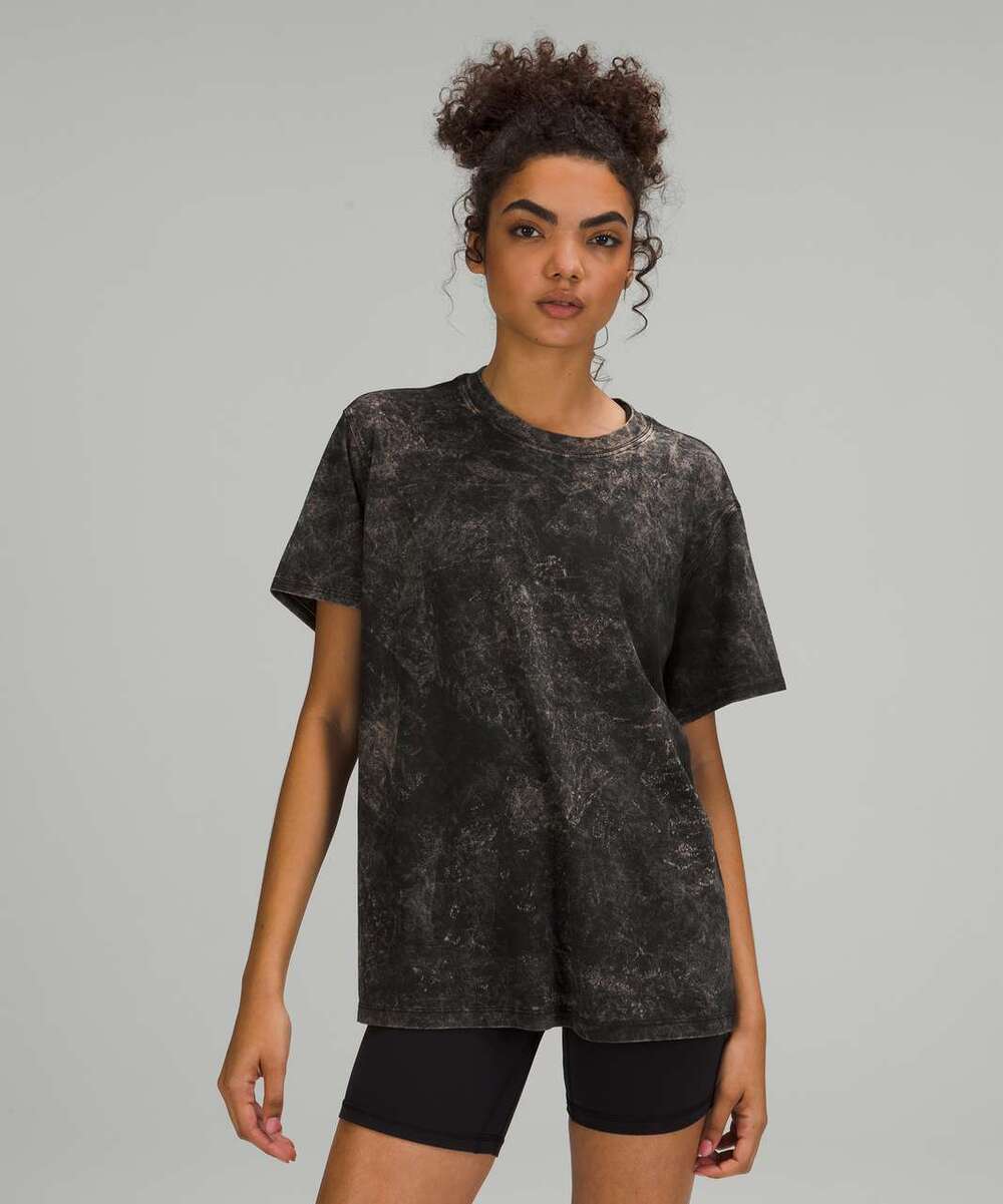Lululemon All Yours Tee Brown Charcoal Vitasea Size 8 EUC